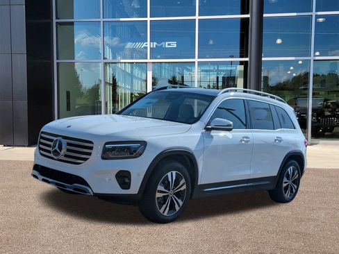 New 2026 Mercedes-Benz GLB 250 4MATIC image 7