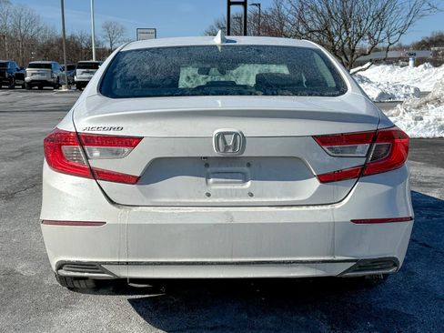Used 2020 Honda Accord EX image 5