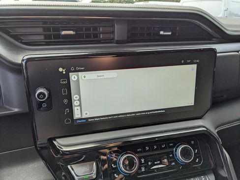 Used 2024 GMC Sierra 1500 AT4X image 23