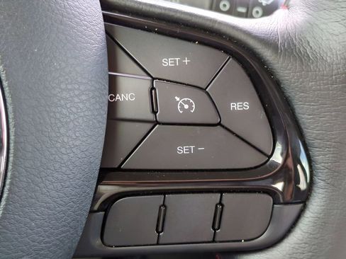 Used 2022 Jeep Renegade Trailhawk image 27