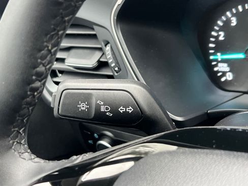 Used 2022 Ford Escape SE w/ Convenience Package image 19