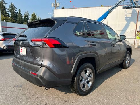 Used 2023 Toyota RAV4 XLE w/ XLE Grade Weather Package AWD/4WD image 4