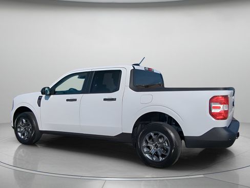 New 2026 Ford Maverick XLT w/ XLT Luxury Package FWD image 15