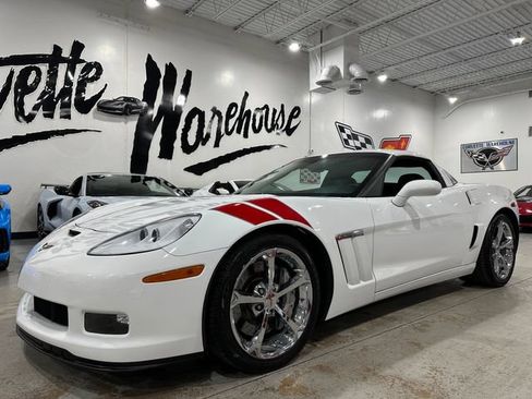 Used 2011 Chevrolet Corvette Grand Sport w/ Preferred Equipment Group RWD image 18