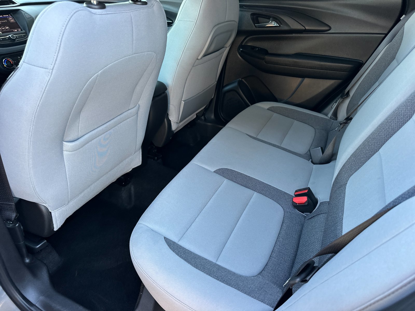 Used 2022 Chevrolet TrailBlazer LT AWD/4WD image 11