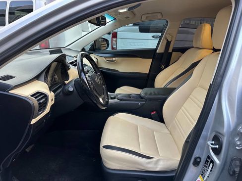 Used 2017 Lexus NX 200t FWD image 5