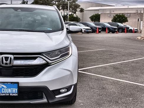 Used 2019 Honda CR-V Touring image 11