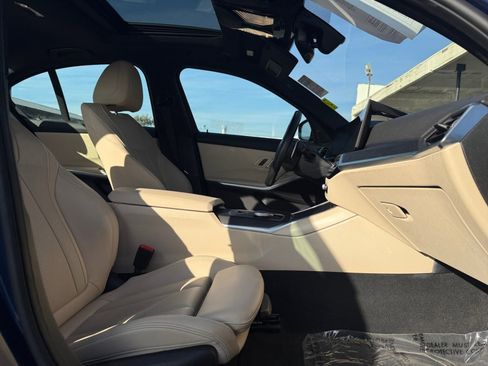 Used 2024 BMW 330i 330i w/ Convenience Package image 19