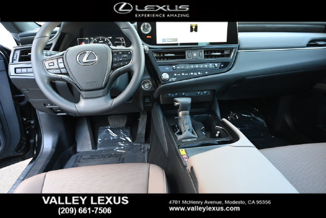 Used 2025 Lexus ES 350 w/ Premium Package FWD image 16