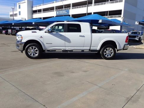 Used 2022 RAM 2500 Laramie image 2