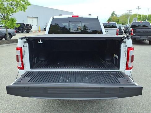 Used 2022 Ford F150 Lariat w/ Equipment Group 502A High AWD/4WD image 13