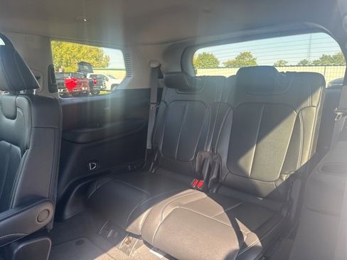 Used 2021 Jeep Grand Cherokee L Limited image 25