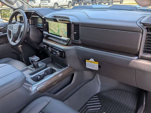 New 2026 Chevrolet Silverado 1500 LT Trail Boss w/ Safety Package AWD/4WD image 26