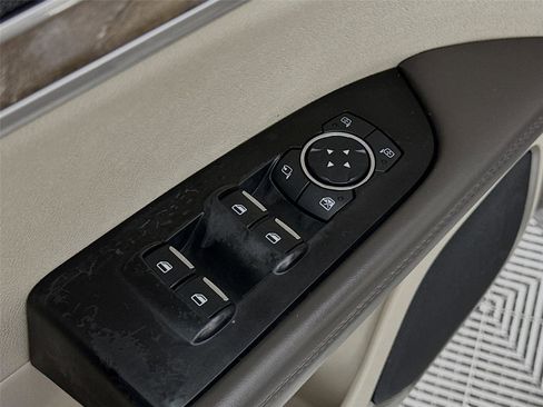 Used 2019 Lincoln Nautilus Reserve w/ Driver Assistance Package image 22