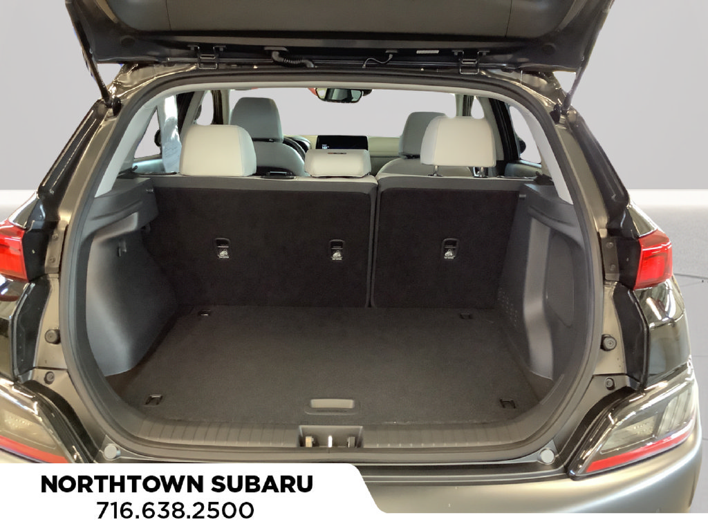 Used 2023 Hyundai Kona Limited AWD/4WD image 22