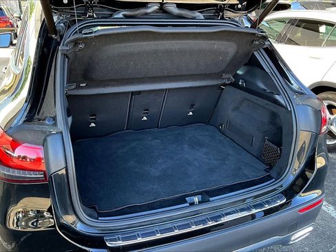 Certified 2023 Mercedes-Benz GLA 250 4MATIC w/ Premium Package image 37