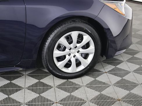 Used 2024 Toyota Corolla LE image 51