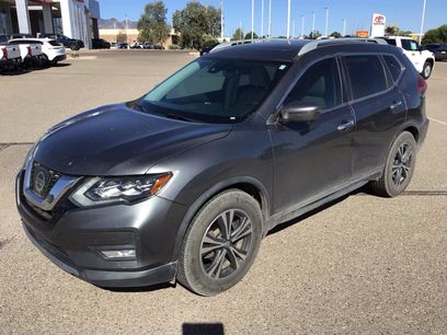 Used 2017 Nissan Rogue SL w/ SL Premium Package