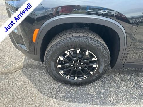 New 2026 Chevrolet Traverse Z71 w/ Driver Confidence Package AWD/4WD image 10