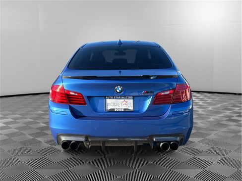 Used 2016 BMW M5 image 4