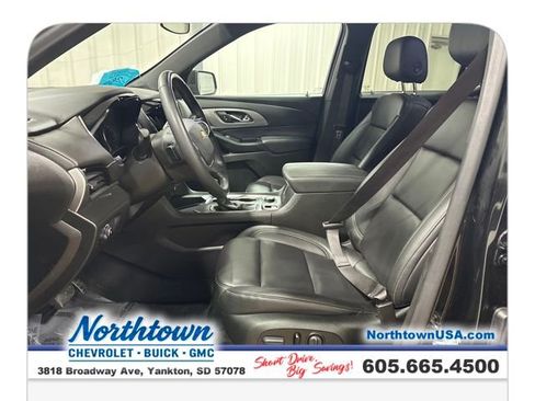 Used 2023 Chevrolet Traverse LT AWD/4WD image 9