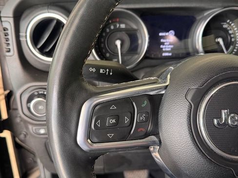 Used 2023 Jeep Wrangler Unlimited Sahara w/ Cold Weather Group AWD/4WD image 20