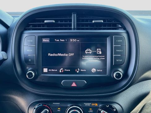 Certified 2024 Kia Soul LX w/ Option Group 015 FWD image 22