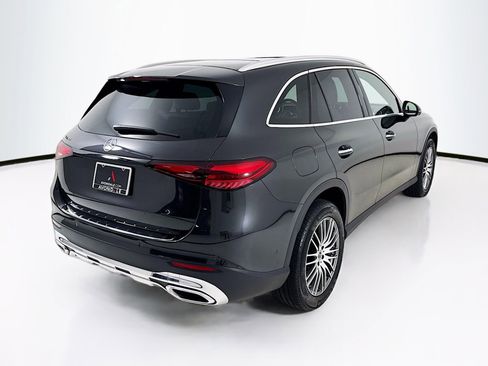 Used 2026 Mercedes-Benz GLC 300 image 8