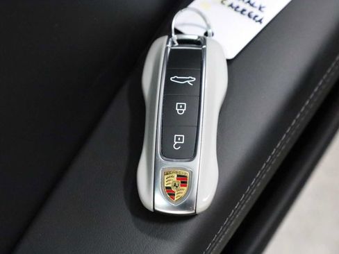 Certified 2025 Porsche 911 Carrera RWD image 41