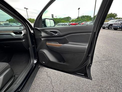Used 2023 GMC Acadia SLE w/ Driver Convenience Package AWD/4WD image 15