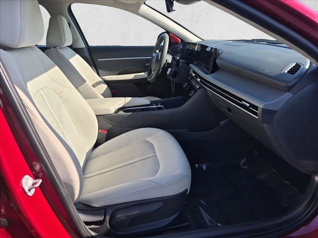 Used 2025 Hyundai Sonata SEL FWD image 19