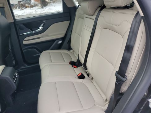 New 2026 Lincoln Corsair Premiere image 28