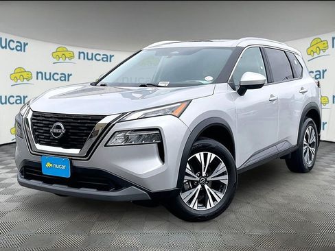 Used 2023 Nissan Rogue SV w/ SV Premium B Package AWD/4WD image 3