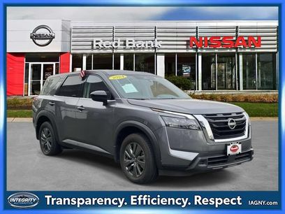 Used 2024 Nissan Pathfinder S