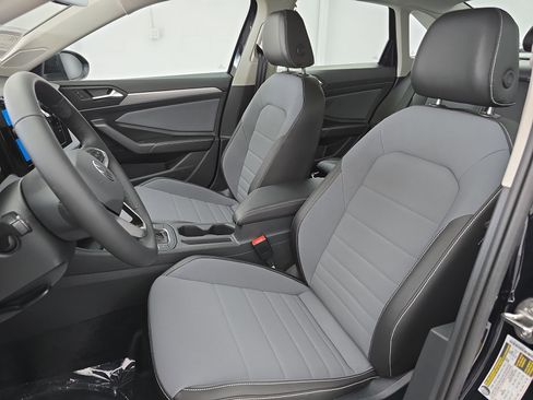 New 2026 Volkswagen Jetta SE image 14