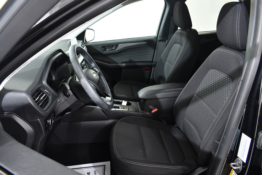 Used 2023 Ford Escape Active AWD/4WD image 6