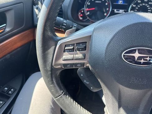 Used 2014 Subaru Outback 2.5i Limited image 14
