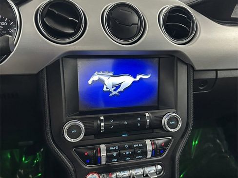 Used 2017 Ford Mustang GT Premium image 23