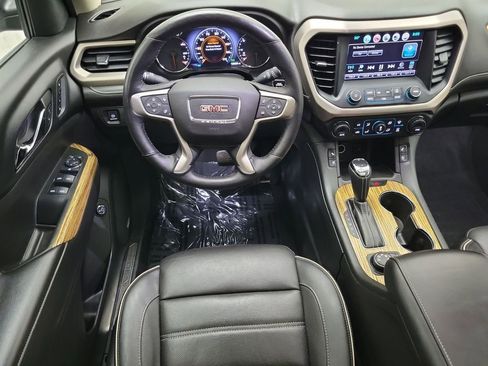 Used 2017 GMC Acadia Denali w/ Technology Package image 13