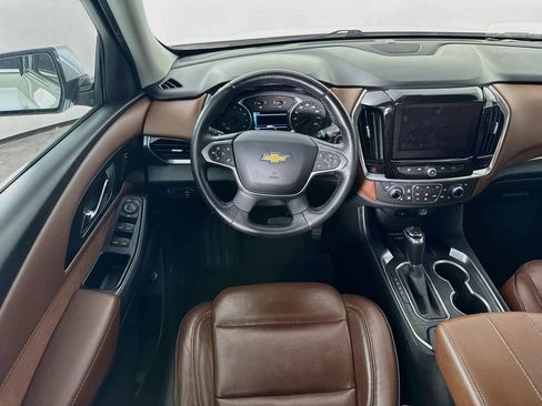 Used 2019 Chevrolet Traverse High Country AWD/4WD image 25