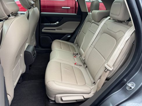 Used 2022 Lincoln Corsair Grand Touring w/ Elements Technology Bundle AWD/4WD image 15