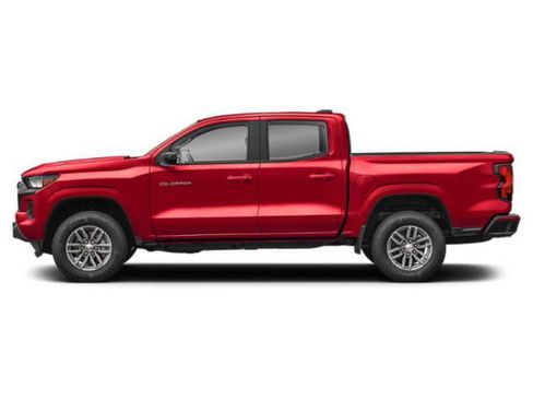 Used 2024 Chevrolet Colorado LT w/ LT Convenience Package II AWD/4WD image 3