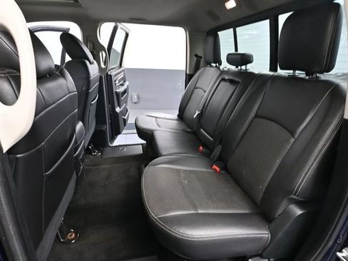 Used 2016 RAM 1500 Laramie w/ Convenience Group AWD/4WD image 36