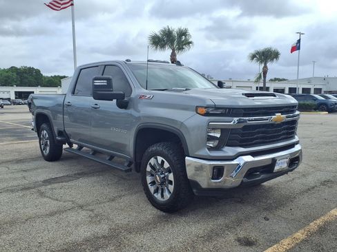 Used 2024 Chevrolet Silverado 2500 LT w/ All Star Edition image 20