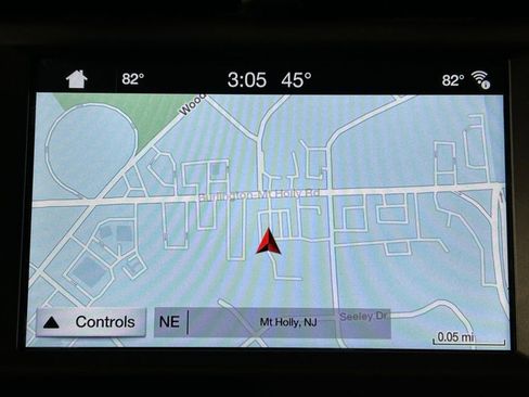 Used 2017 Ford Fusion Titanium image 18