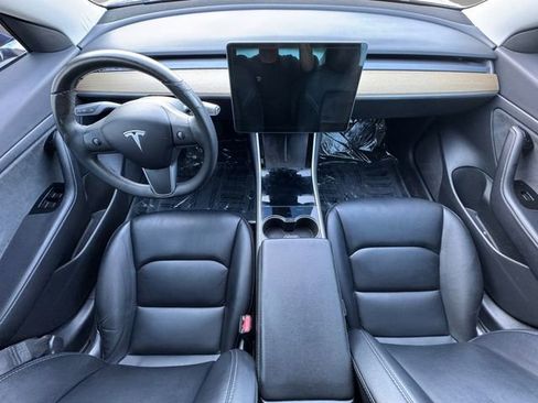 Used 2020 Tesla Model 3 image 20