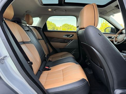 Used 2018 Land Rover Range Rover Velar R-Dynamic HSE AWD/4WD image 31