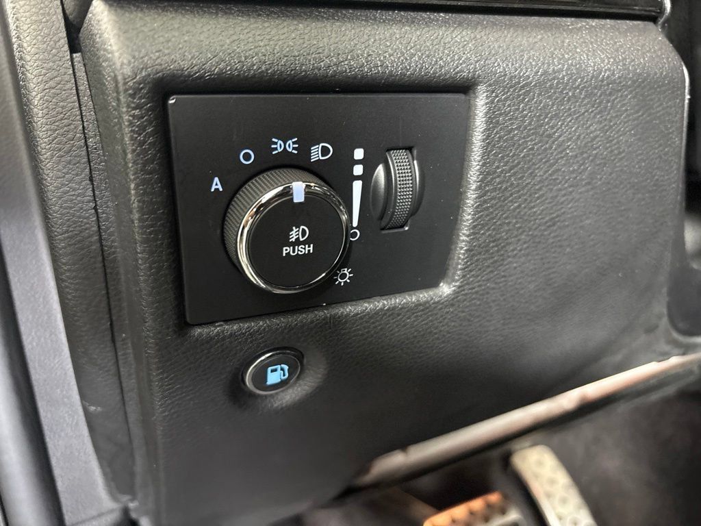 Used 2018 Jeep Grand Cherokee High Altitude RWD image 22