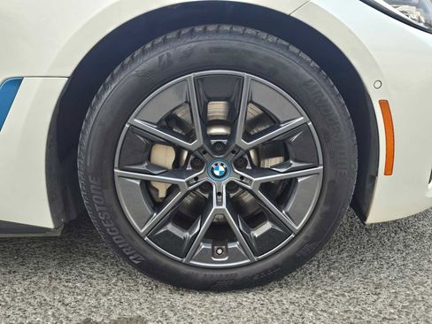 Used 2023 BMW i4 eDrive40 image 9