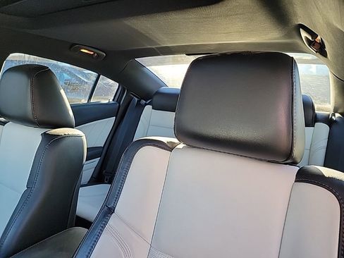 Used 2018 Dodge Charger GT AWD/4WD image 10